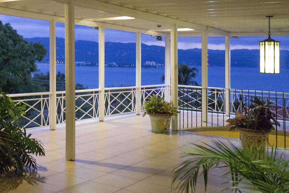 Polkerris Bed & Breakfast Montego Bay Exterior foto